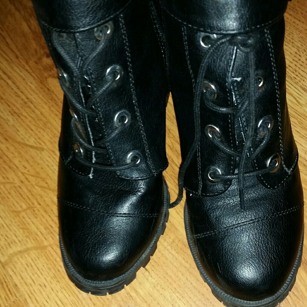 Boots 👢